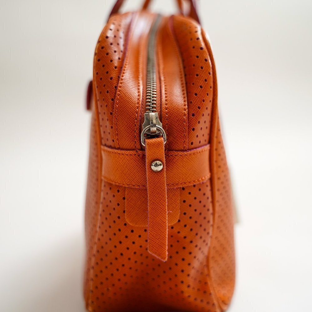 Innue Vintage Orange Perforated Leather Handbag - Picture 5 of 12